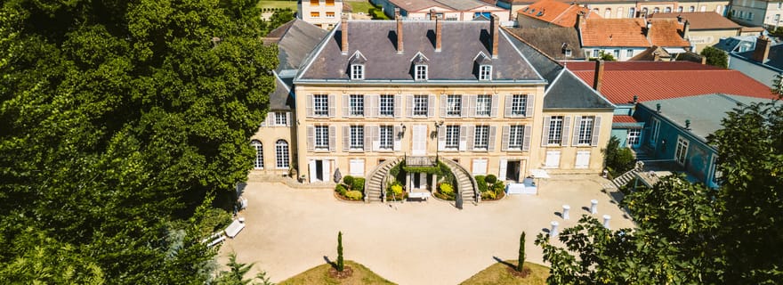 Château de Pierry: Visite libre au coeur du 18ème siècle