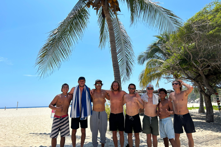 Huatulco: Surf Lesson with surf instructor. All Levels