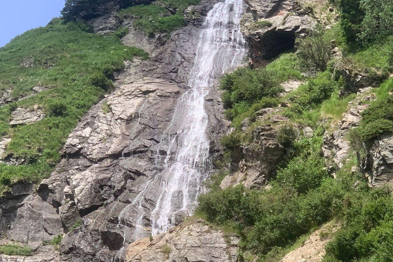 Private Day Tour from Bucharest to Transfagarasan Road