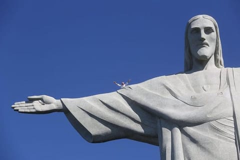 Rio de Janeiro: Christ the Redeemer & Favela Tour