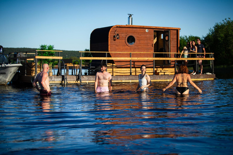 Rovaniemi: Half-Day or Evening on a Floating Sauna, Swimming, and BBQ Rovaniemi: Half-day or evening on a floating sauna, swimming and BBQ