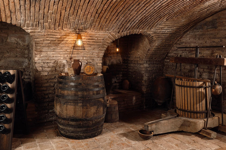 From Tbilisi: Kakheti Wine Tour & Sighnaghi City of Love