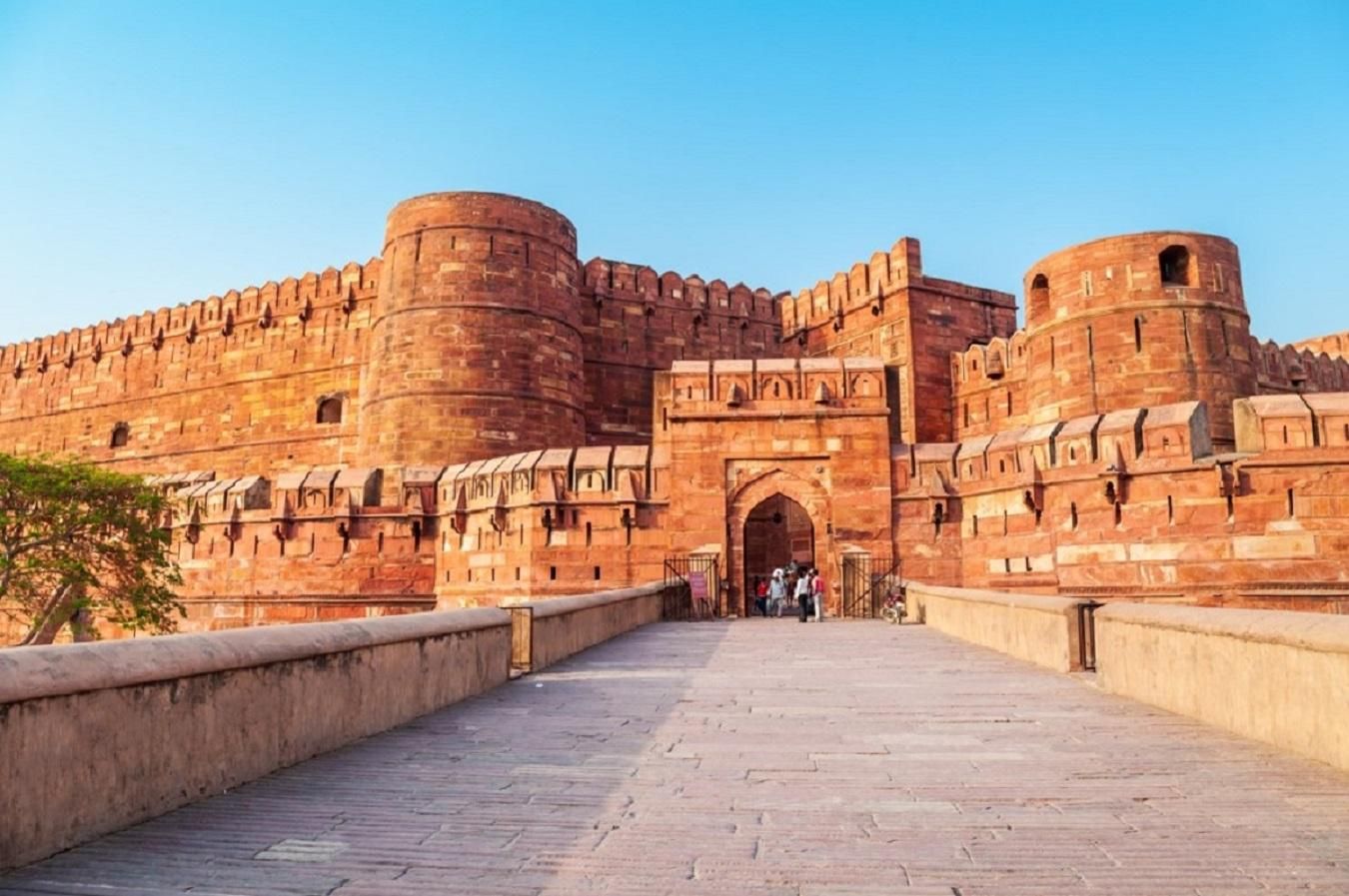 Express-Ticket für Agra Fort, Baby Taj und Mehtab Bagh mit Option
