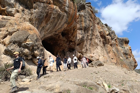 Hiking Ain Dakhla Benslimane: Mountains, Flavors & Folklore