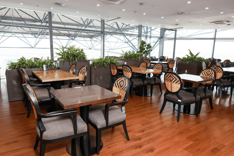 Hanoi: Międzynarodowe lotnisko Noi Bai Dostęp do saloniku SH Premium LoungeOdloty międzynarodowe T2: Salonik SH Premium Lounge Ha Noi