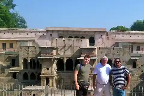 Escursione in giornata ad Abhaneri con il Tempio delle Scimmie da Jaipur