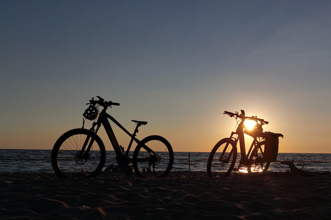 Pisa: En bici hasta el mar en un tour autoguiado