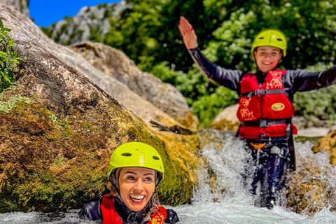 Da Spalato: Canyoning sul fiume CetinaTour senza trasferimenti