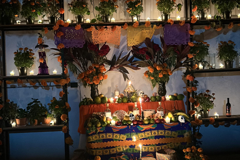 Oaxaca: Experience the Day of the Dead with an Altar and Cemeteries Oaxaca: Experience the Day of the Dead with an Ofrenda and Panteones
