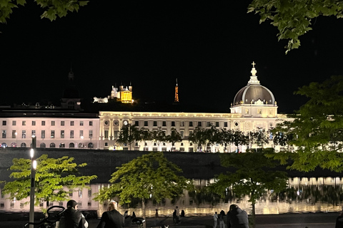Lyon: Customizable Walking Tour with Local Guide
