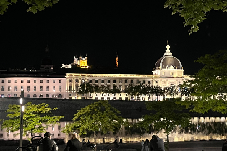 Lyon: Customizable Walking Tour with Local Guide