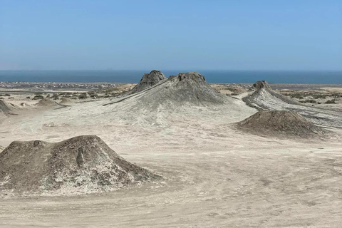 Baku: Gobustan, Absheron & Baku Heritage Private Tour