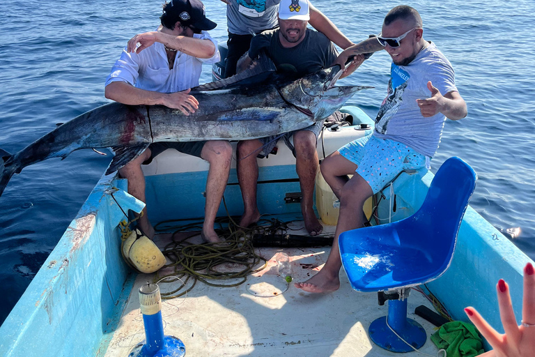 Puerto: Fishing Experience Marlin, Sailfish, Tuna or Dorado