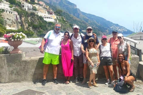 Napels: Positano, Amalfi en Ravello Tour op een luxe bus