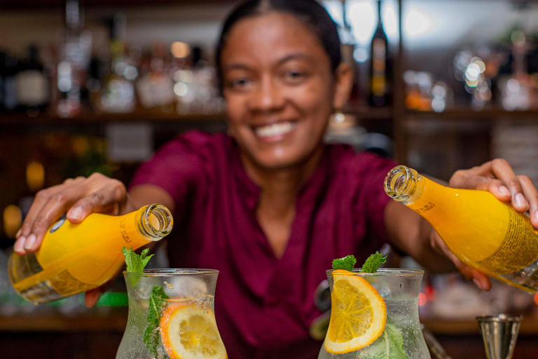 Learn how to prepare your best Caribbean cocktail in Cartagena. Learn how to make your best Caribbean cocktail in Cartagena