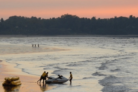 Excursión guiada de un día a la playa de Alibag-Kashid desde Bombay