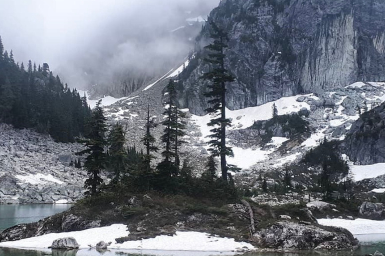 Vancouver: Watersprite Lake Guided Hike