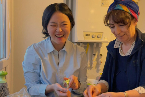 Izmir: Autentisk turkisk matlagningskurs med lokalbefolkningenIzmir: Autentisk turkisk matlagningslektion med lokalbefolkningen