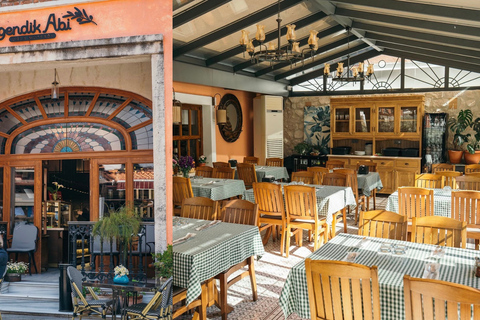 Izmir: Urla Michelin Guide Food Tour with Expert Self Arrival