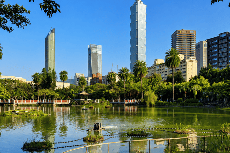 Taipei: Private Layover Walking Tour from TPE Airport 8-Hour Private Taipei Layover Tour
