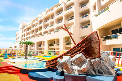 Navette privée de l'aéroport CUN à Wyndham Alltra Cancun