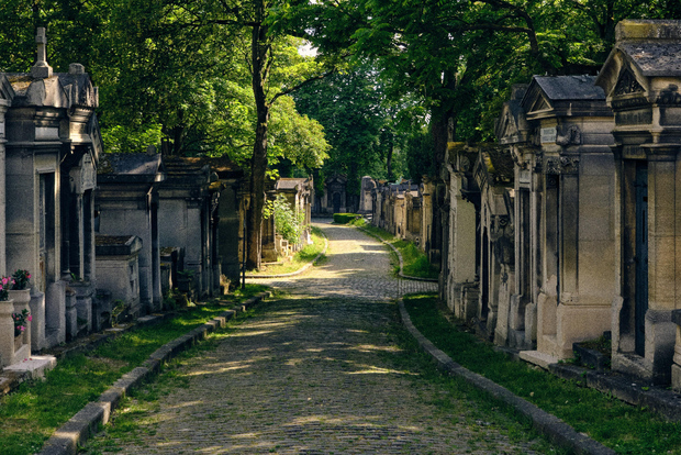 Père Lachaise Friedhof Tour, Geschichten aus den Gräbern & Crepes