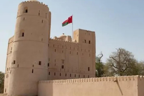 Half-Day Cultural Tour: Barka Markets & Al Naman Castle