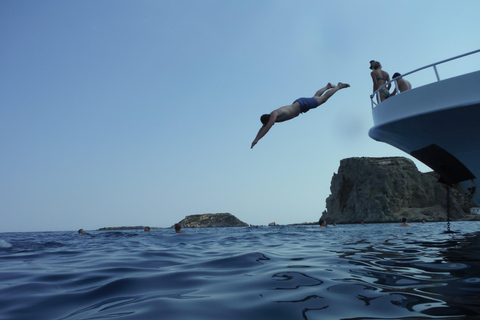 Rhodes: Daily Cruise to Lindos