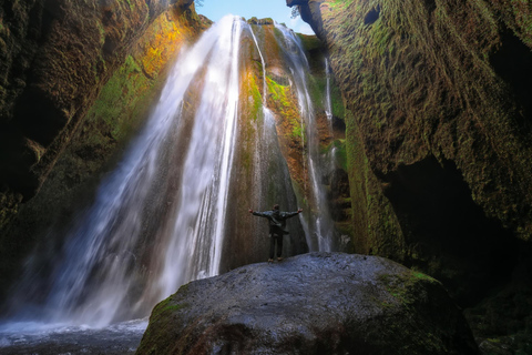 South Coast Private tour with Black Pizza & Glacier Hike