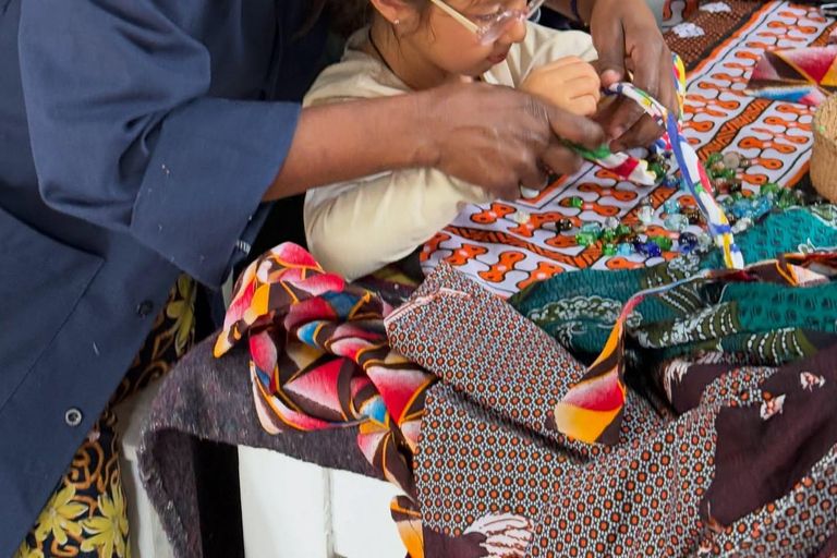 Arusha: Arts, Culture, and Coffee Guided Tour with Lunch