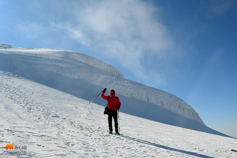 تسلق جبل أرارات 2026