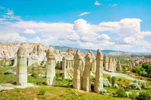 Cappadocië: Rode rondleiding (inclusief lunch, gids, entreegelden)