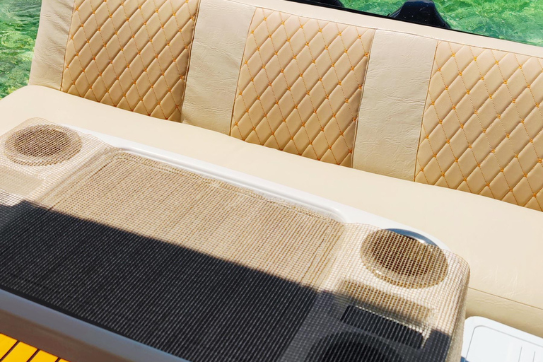 Private Yacht Tour with Snorkeling, lagoon and wild beach Your for 1-4 persons