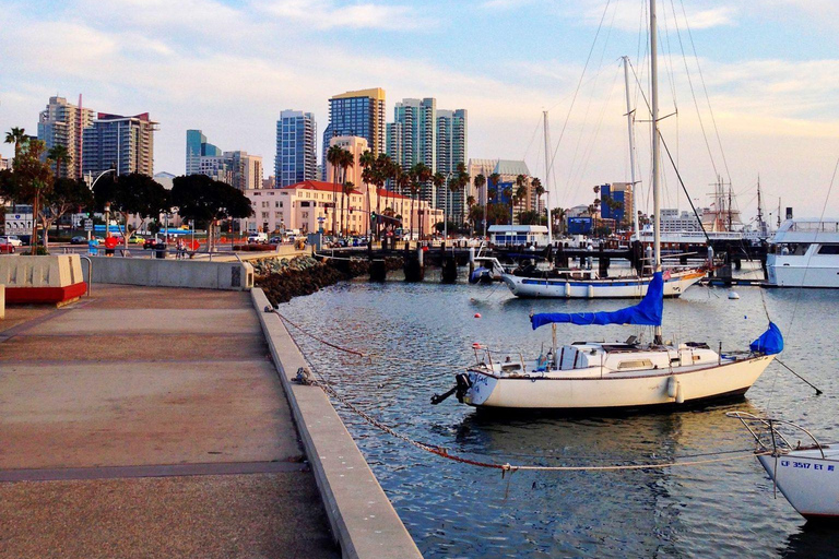 Amorous Strolls: Love is in San Diego