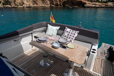 PALMA: Speedboat Tour with snorkeling and Snacks