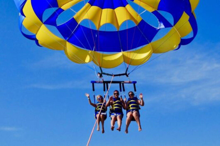 Zanzibar : Aventure en parachute ascensionnel et plongée en apnée avec déjeunerParachute ascensionnel et plongée en apnée