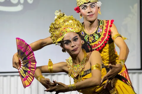 Canggu : Spectacle de danseurs sourds avec dîner