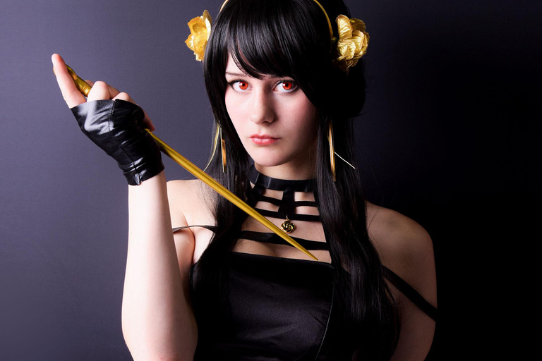 Osaka: Anime Character Cosplay Photoshoot