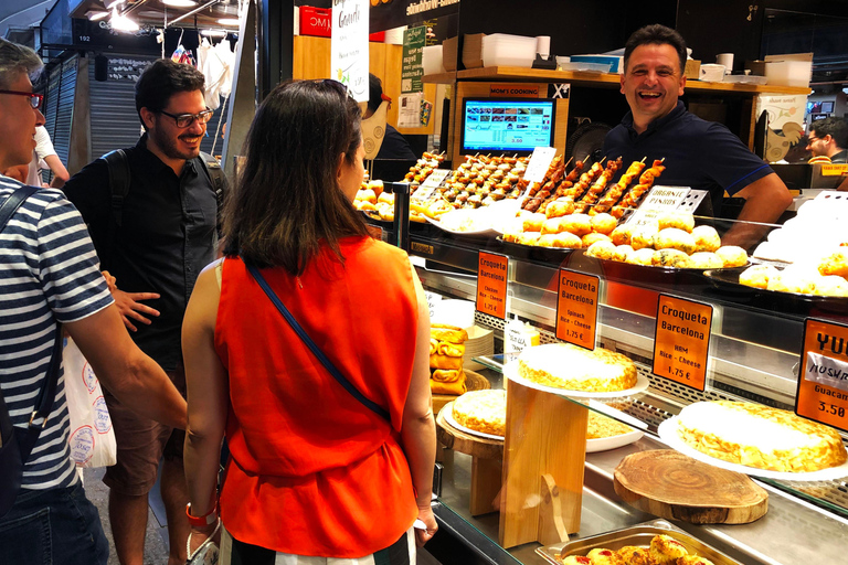 Barcelona: Street Food & Sightseeing Tour with Local Market