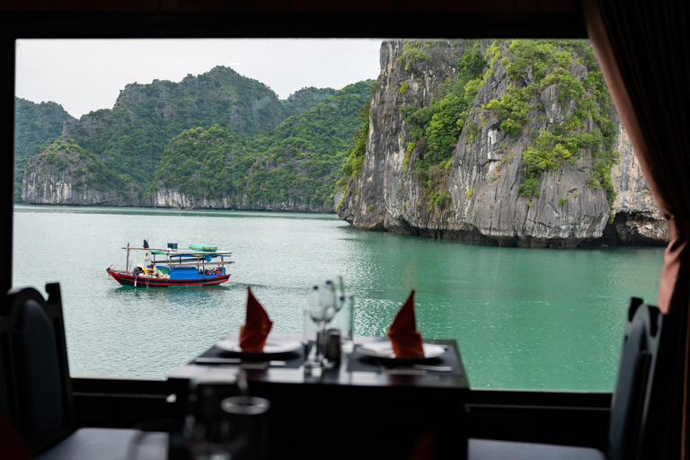 2 Dagen/1 Nacht Tour met Halong La Pandora Boutique Cr