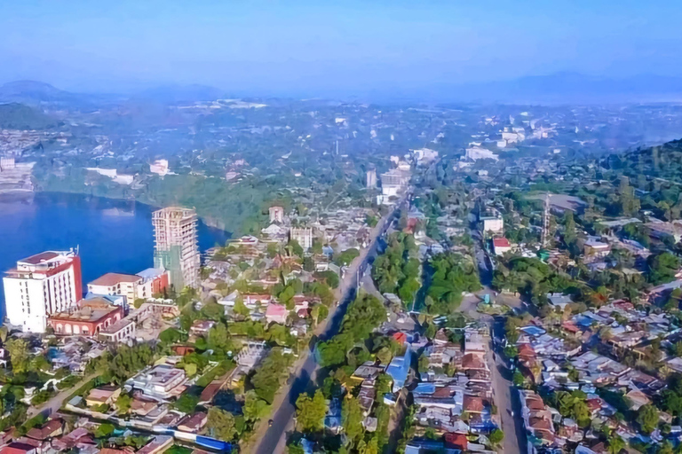 Wycieczka 1-dniowa do Bishoftu z wulkanicznymi jeziorami kraterowymiWycieczka 1-dniowa do Bishoftu z jeziorami w kraterach wulkanicznych