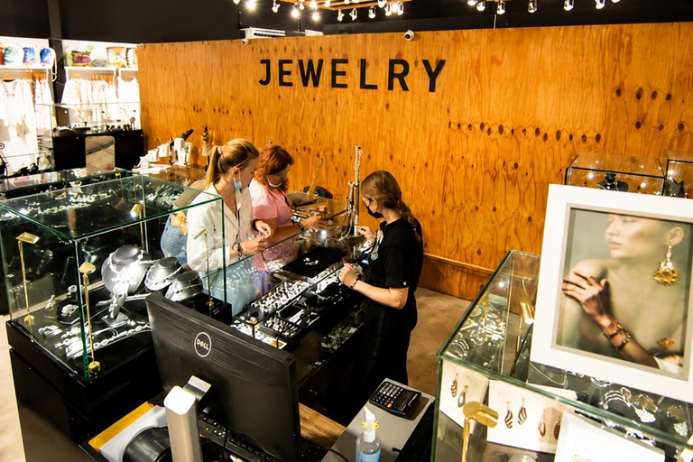 Punta Cana: Souvenir Shopping & Rum Tasting Tour