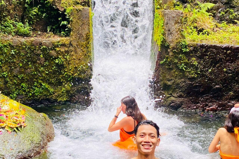 Mengening Temple: What Melukat Actually Feels Like