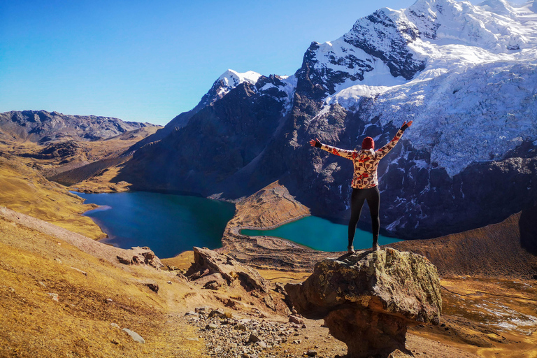 Une aventure inoubliable : Trek de l'Ausangate, Montagne de l'Arc-en-ciel et