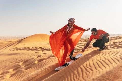 Dubái: Red Dunes Safari, paseo en camello, barbacoa y oasis Al Marmoom