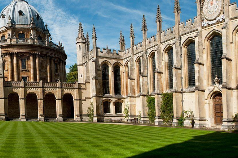 Heathrow: Private Transfer to Oxford University