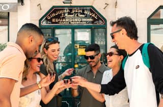 Lissabon: Food- und Wein-Tour in kleiner Gruppe mit kompletter Mahlzeit