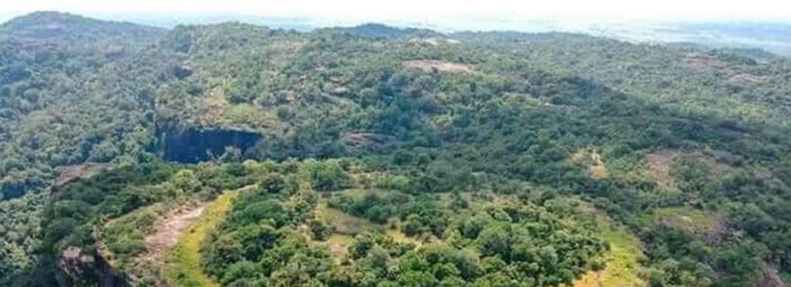 Polonnaruwa : safari à Maduru Oya et randonnée à Danigala avec déjeuner