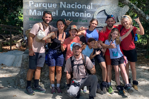 Parque Manuel Antonio: Visita guiada a pie con un naturalistaTour privado