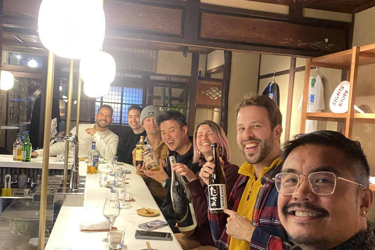 Smaka och upptäck Night Kyoto/Gion med lokalbefolkningen